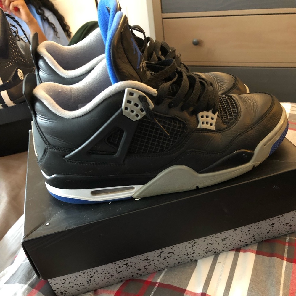 Air Jordan 4 retro